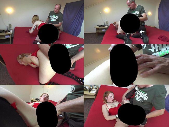 LindaLush Porno Video: Stiefpapa stopft mein geile fo**e